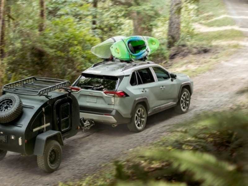 How Much Does a Toyota RAV4 Weigh